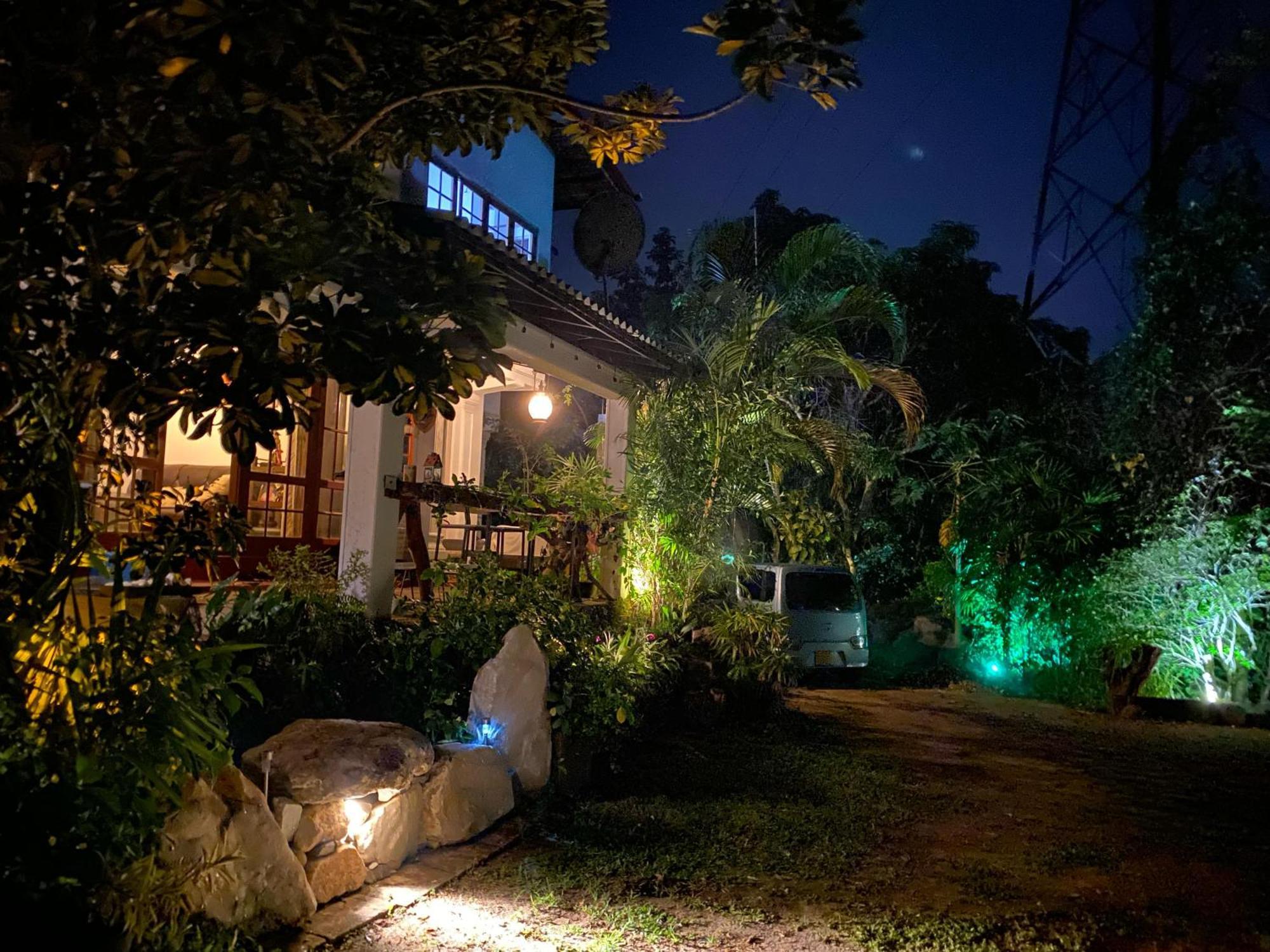 Jasmine Homestay بيت ضيافة كاندي