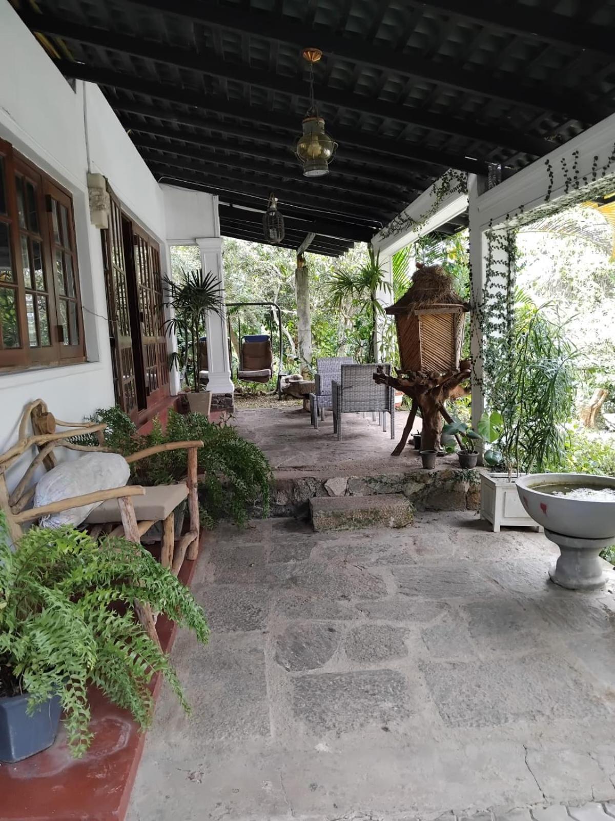 Jasmine Homestay * كاندي